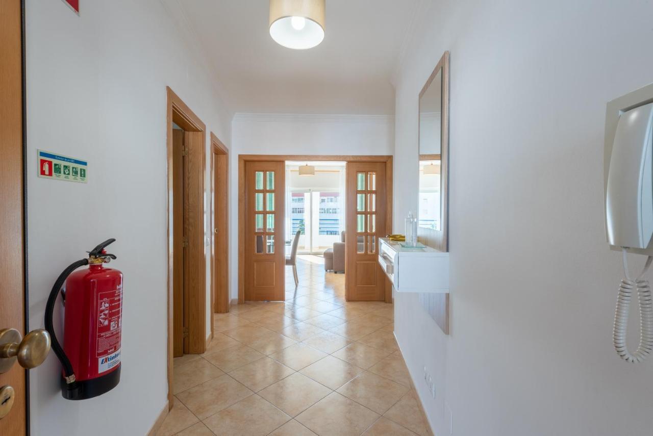 Apartamento Monarquia - T3 Quarteira Kültér fotó